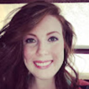 Meet your Posher, Caitlin
